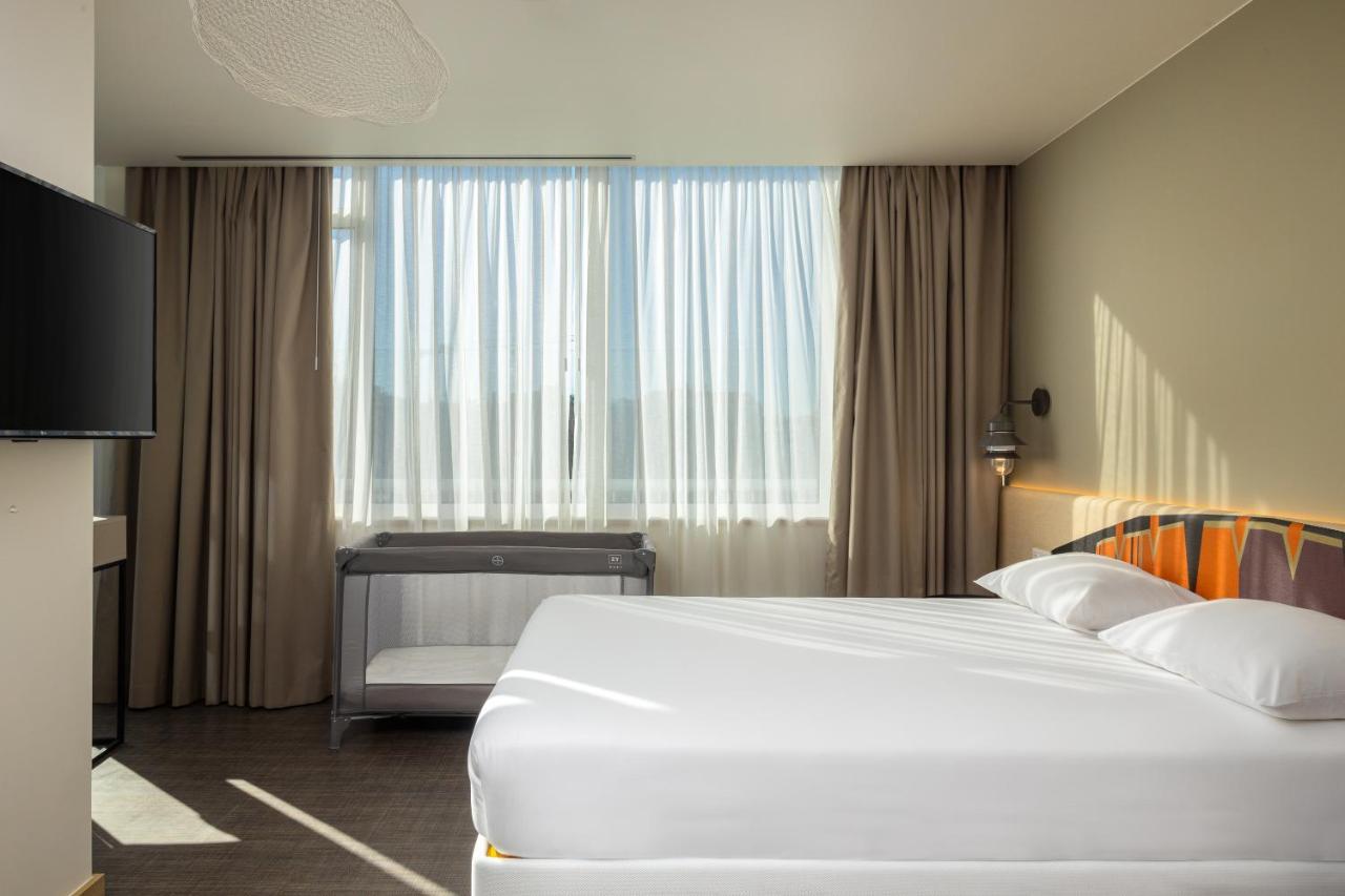 ホテル Ibis Styles Lisboa Centro Liberdade Ne エクステリア 写真