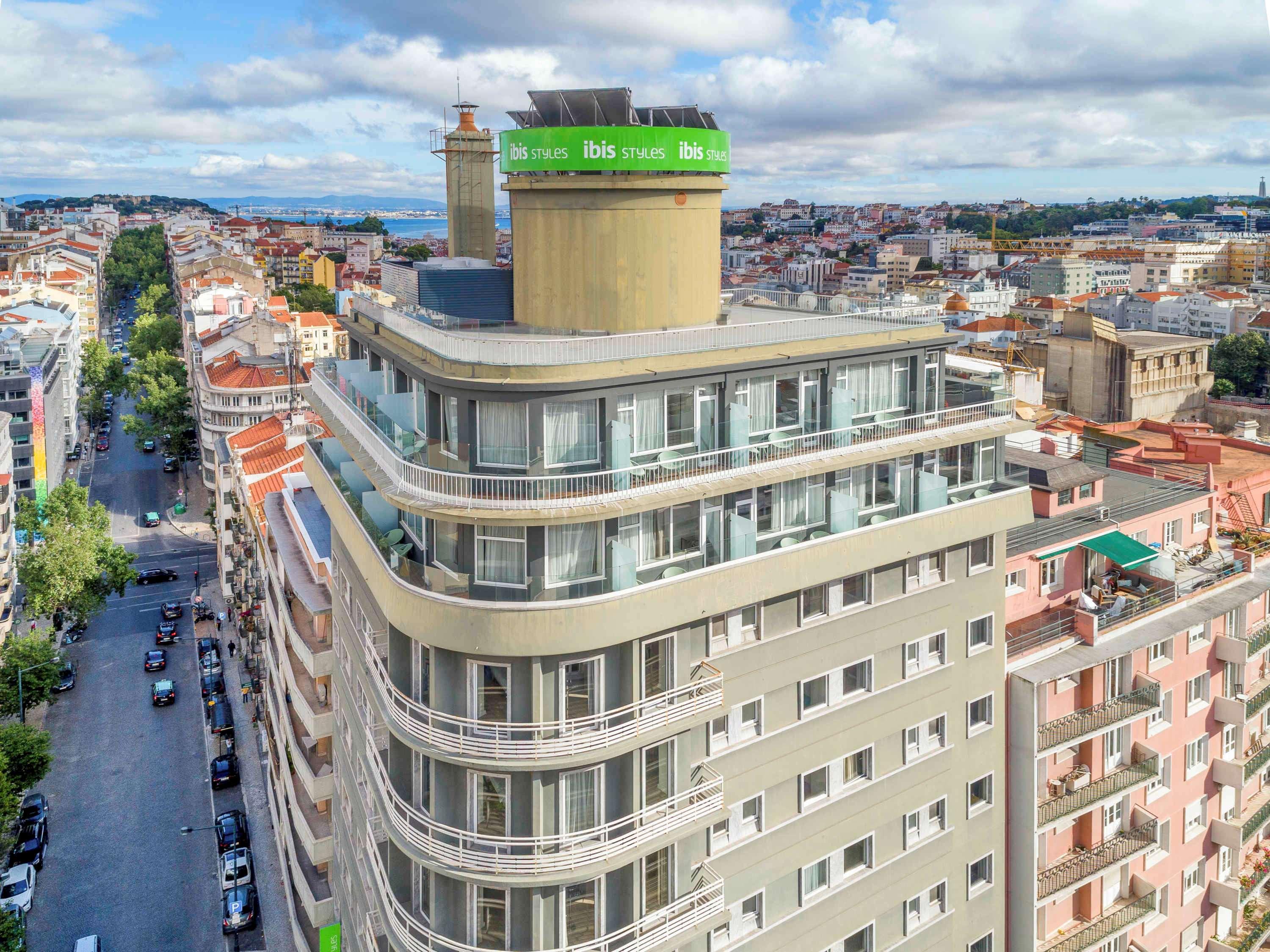 ホテル Ibis Styles Lisboa Centro Liberdade Ne エクステリア 写真
